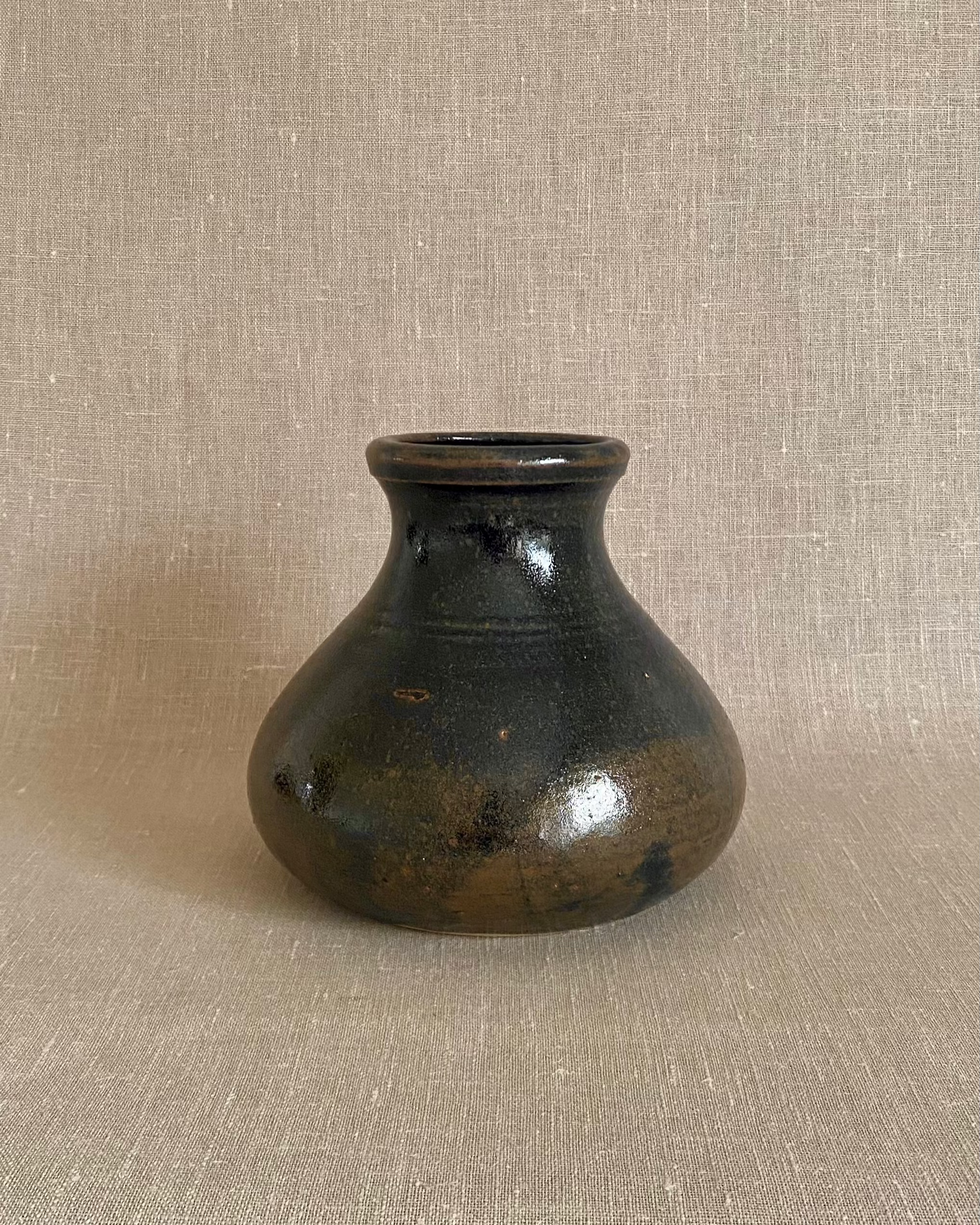 BLACK AND BROWN GLAZED VASE